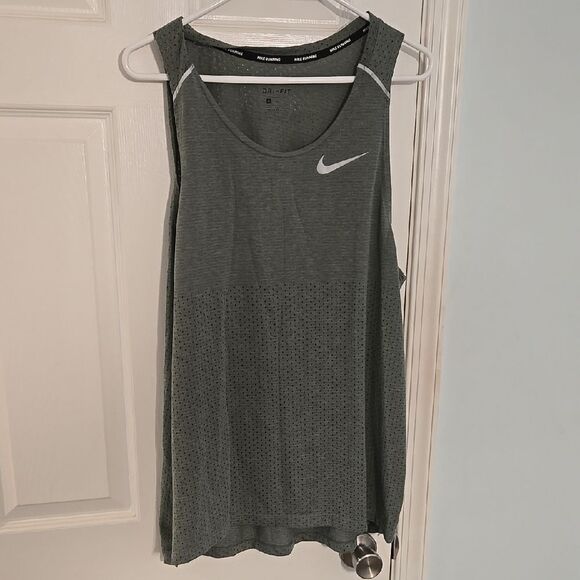 Nike Gray Relaxed Tank Top - Picture 1 of 6